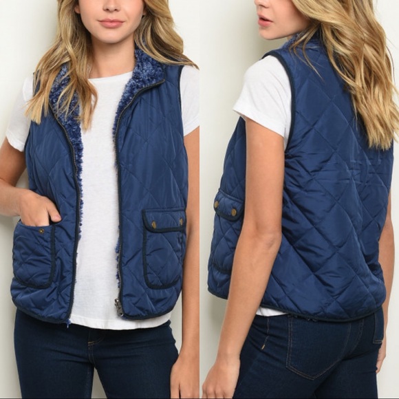 ♦️Navy Quilted Fleece Vest with Pockets - Picture 6 of 6